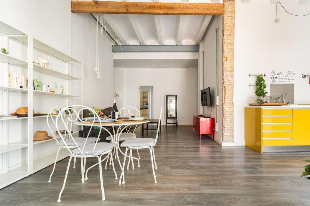 120 Sqm Loft-Style Apartment Beach Royal Marina Valenza Esterno foto