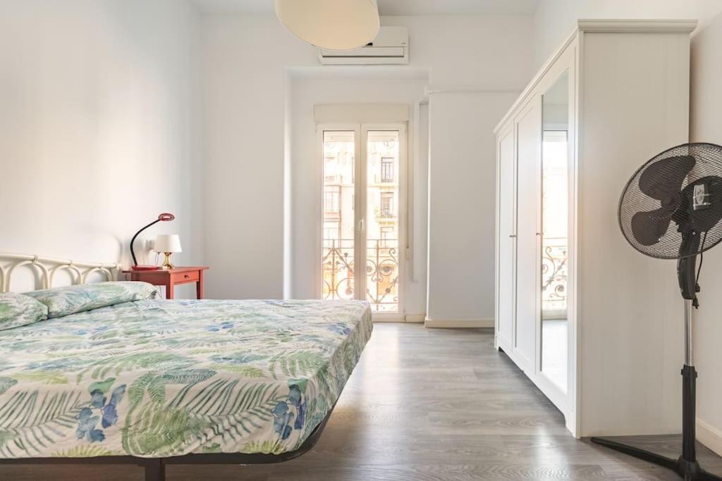 120 Sqm Loft-Style Apartment Beach Royal Marina Valenza Esterno foto
