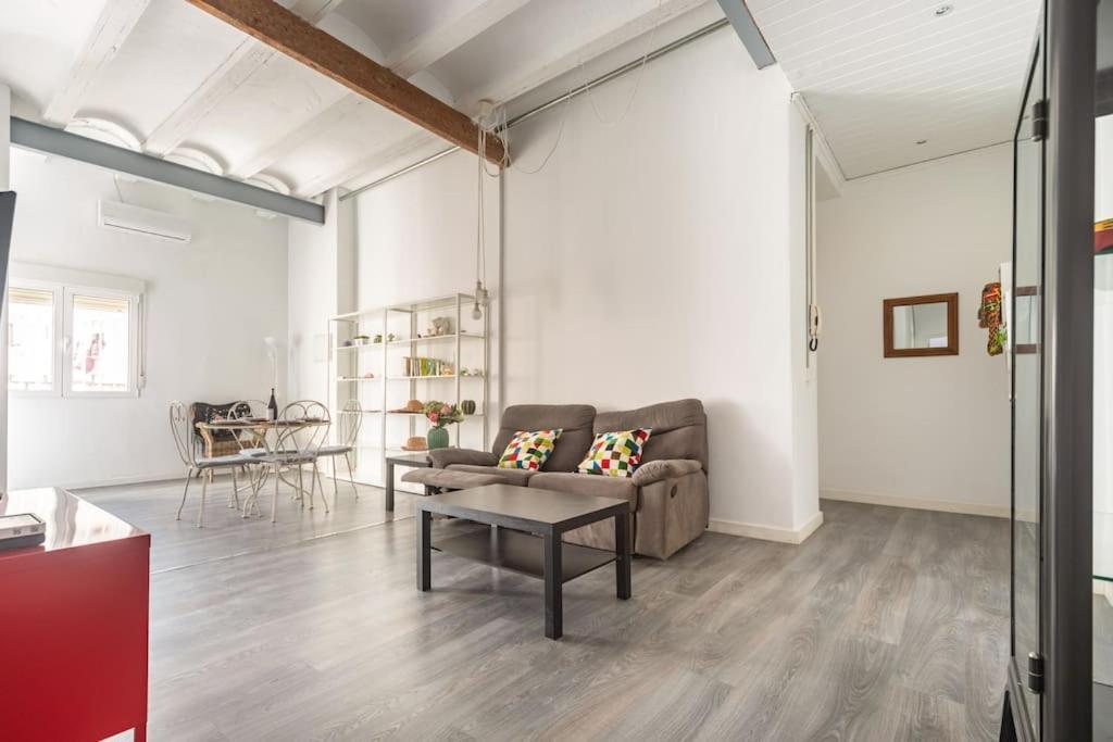 120 Sqm Loft-Style Apartment Beach Royal Marina Valenza Esterno foto