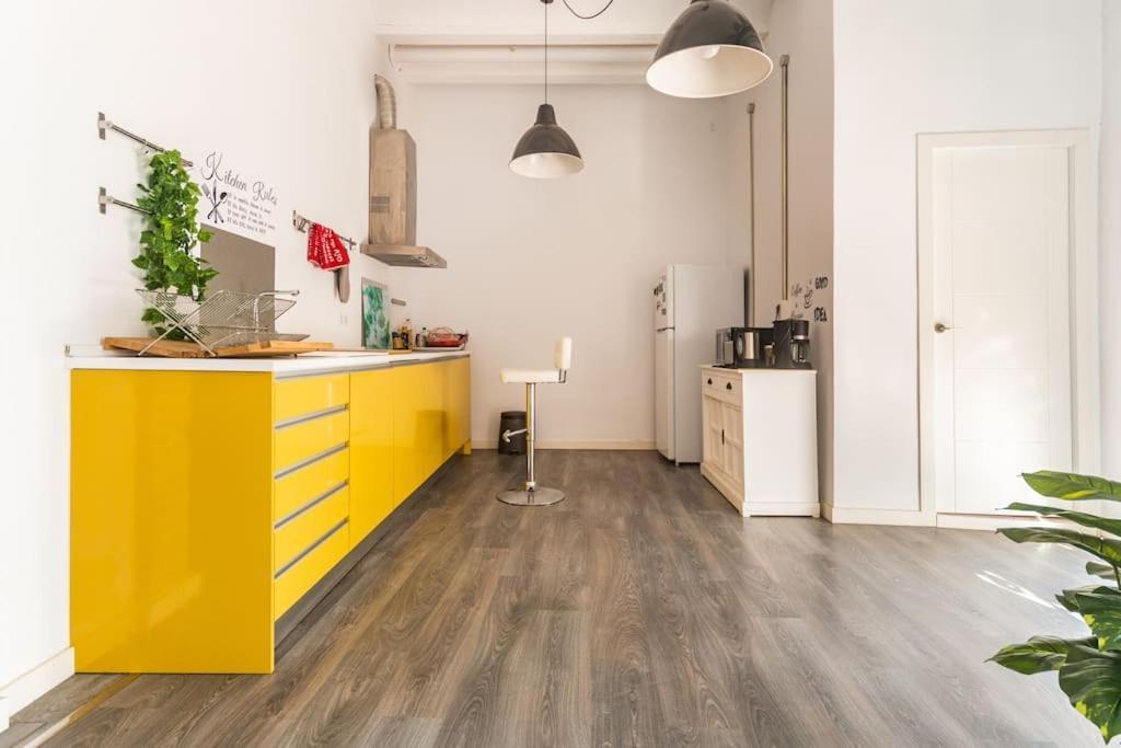 120 Sqm Loft-Style Apartment Beach Royal Marina Valenza Esterno foto