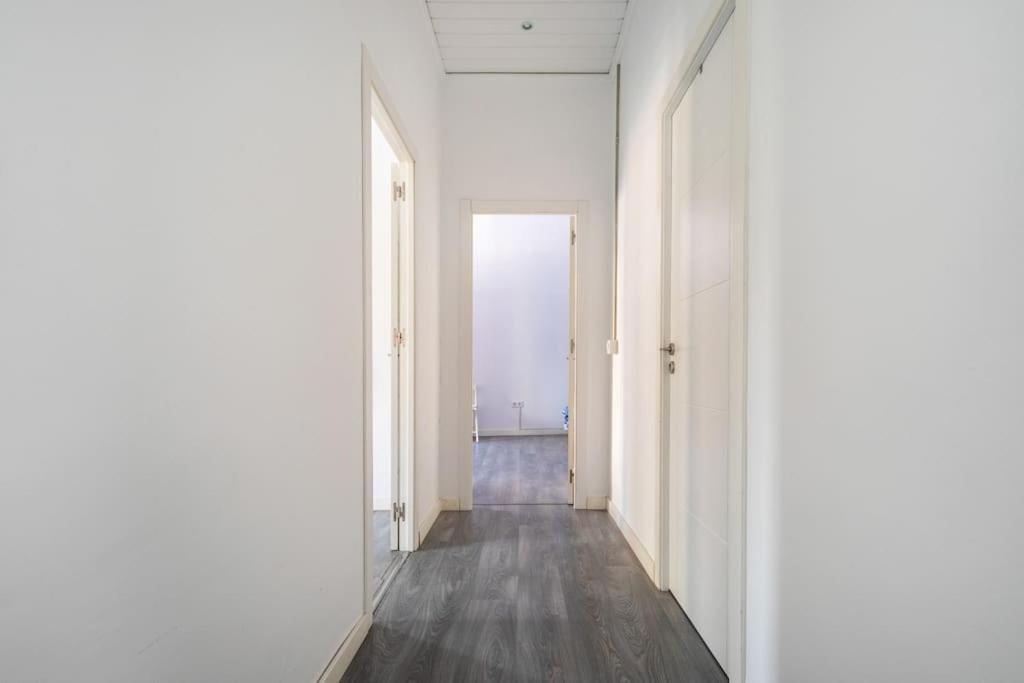 120 Sqm Loft-Style Apartment Beach Royal Marina Valenza Esterno foto